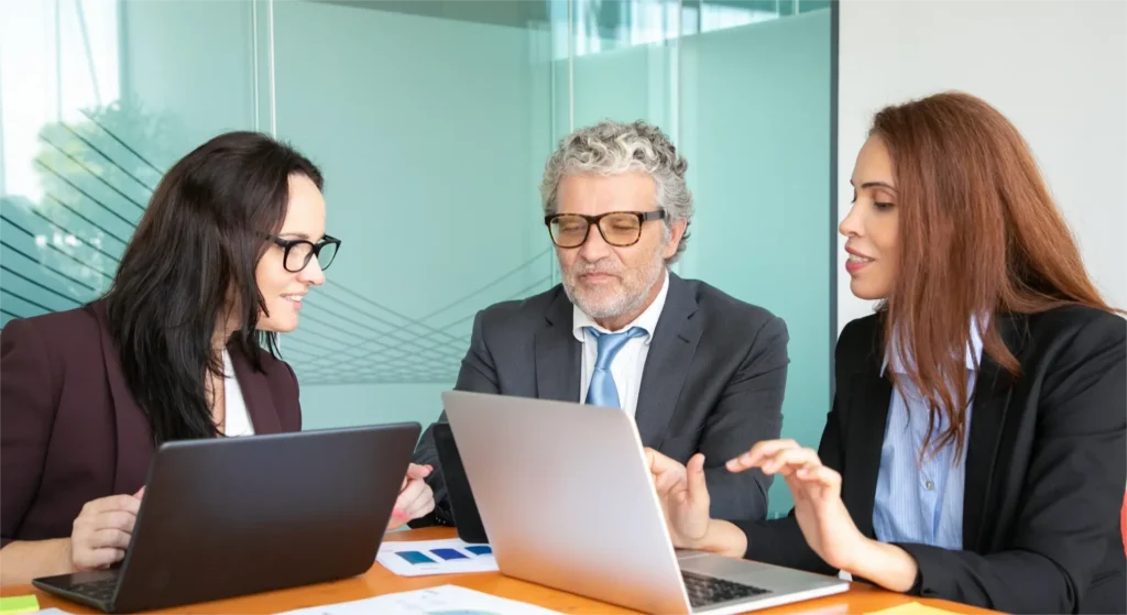 HR leaders discussing the impact of slow hiring process on business performance